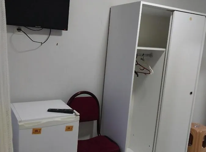 Artemis Apart&otel *