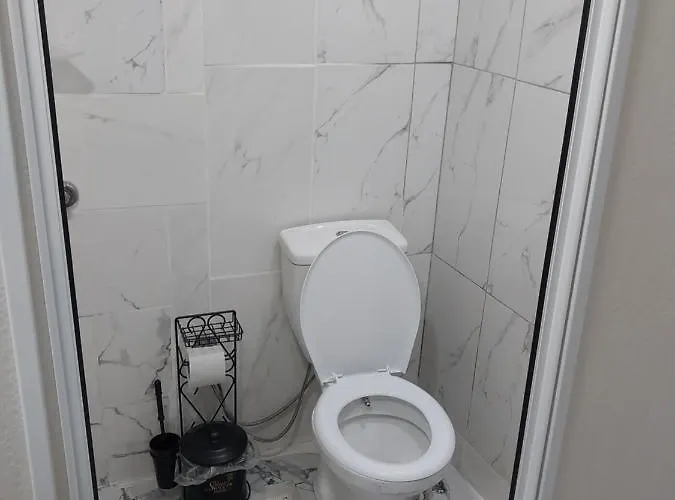 公寓 Artemis Apart&otel 伯萨